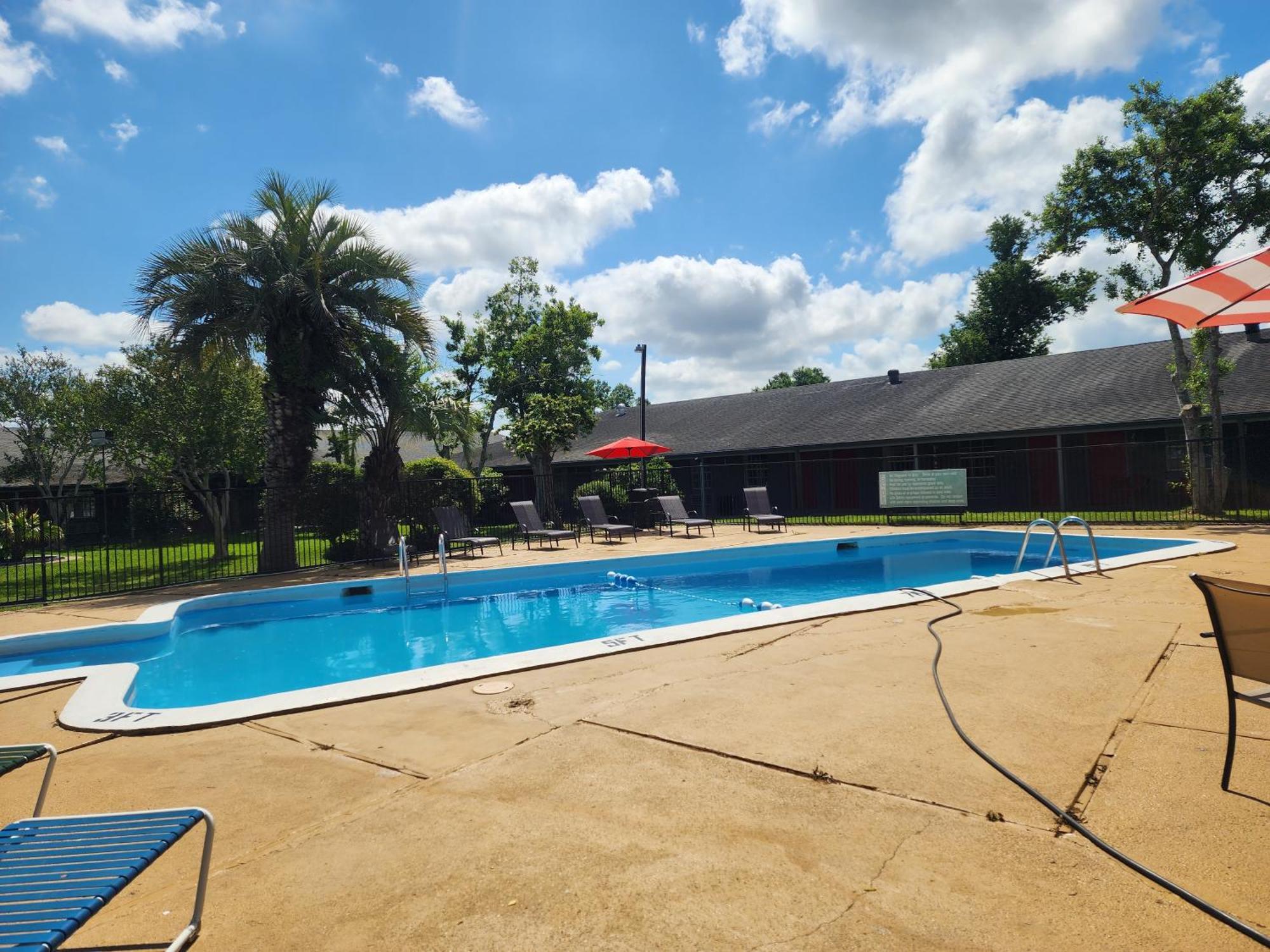 Red Carpet Inn - Houma Extérieur photo
